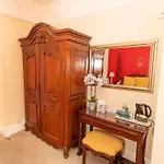 Beaumont Windermere - Adults-Only Boutique Guest House- Free Parking & Wellness Access 5* Windermere