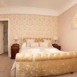 Beaumont Windermere - Adults-Only Boutique Guest House- Free Parking & Wellness Access Casa de hóspedes Windermere