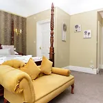 Casa de hóspedes Beaumont Windermere - Adults-Only Boutique Guest House- Free Parking & Wellness Access