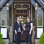 Casa de hóspedes Beaumont Windermere - Adults-Only Boutique Guest House- Free Parking & Wellness Access