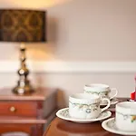 Beaumont Windermere - Adults-Only Boutique Guest House- Free Parking & Wellness Access