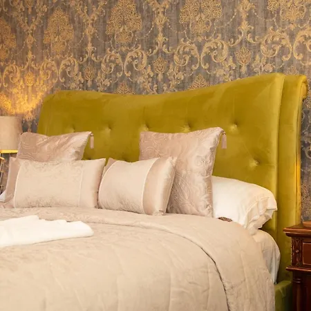 Vendégház Beaumont - Adults-only Boutique Guest House- Free Parking & Wellness Access 5*