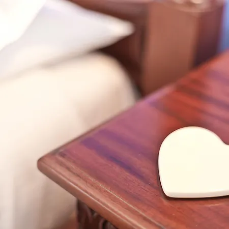 Beaumont - Adults-only Boutique Guest House- Free Parking & Wellness Access