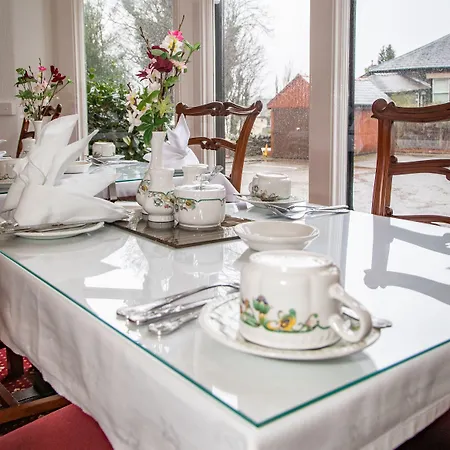 Beaumont - Adults-only Boutique Guest House- Free Parking & Wellness Access ゲストハウス ウィンダミア