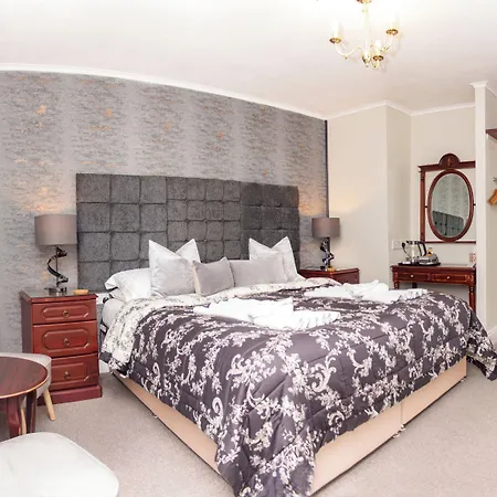 Beaumont - Adults-only Boutique Guest House- Free Parking & Wellness Access ゲストハウス