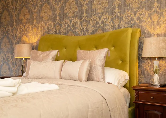 Guest house Beaumont - Adult Only - Free Car Park & Off Site Access To The Local Health Centre 5*