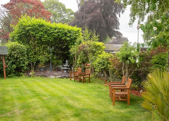 Guest house Beaumont - Adult Only - Free Car Park & Off Site Access To The Local Health Centre 5*